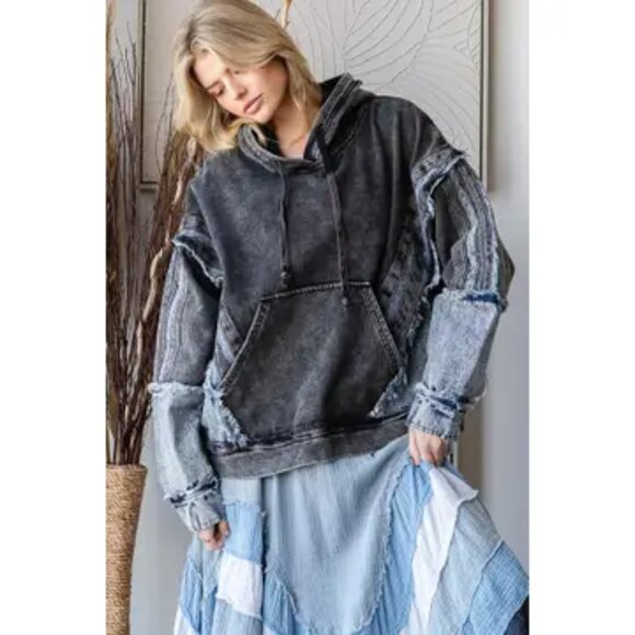 Oli & Washed Mixed Denim Hooded Pullover Top NEW Size Medium - Picture 4 of 9